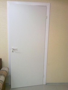 Белые двери межкомнатные