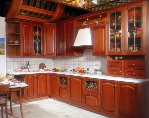 Кухонная мебель из вишни
